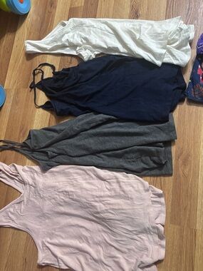 Pack of 4 Women’s Basic Tank Tops - White, Navy, Gray, Blush